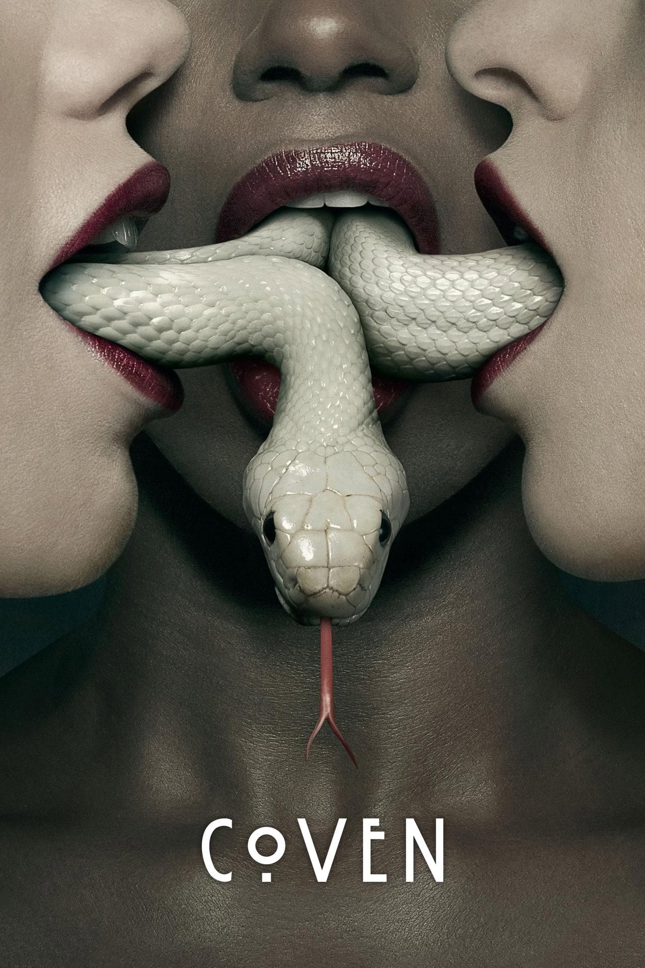 American Horror Story - Sezon 3 na Filman